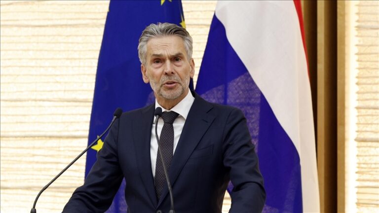 8c70a4f0-c2ec-41c0-87b6-f94d8bf80d74