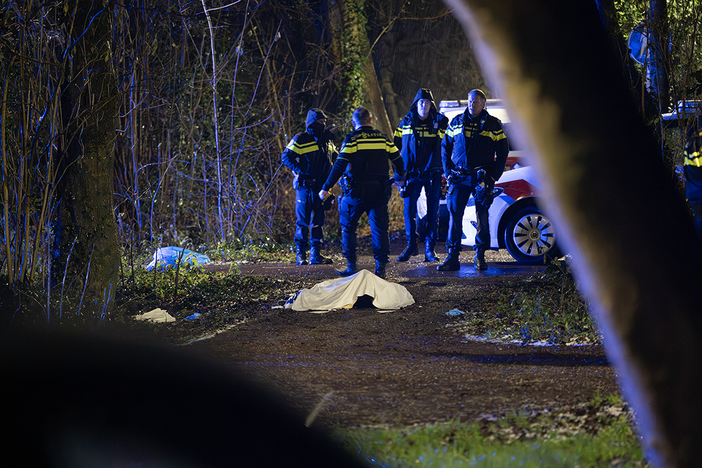 Twee doden bij schietpartij Piet Wiedijkpark in Amsterdam-West