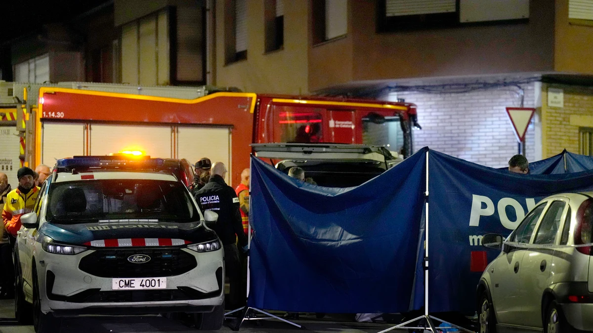 mueren-cinco-personas-incendio-trastero-habilitado-como-vivienda-manlleu_96